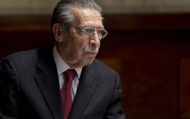 Guatemala: ONU critica militarización y atraso en juicio por genocidio
