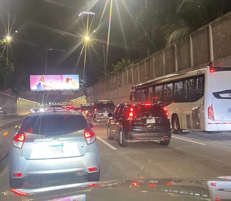 Tráfico colapsó por obras, lluvias y accidentes en principales vías capitalinas