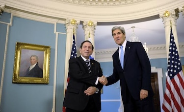 Kerry promete avances en destrucción de armas químicas en Panamá