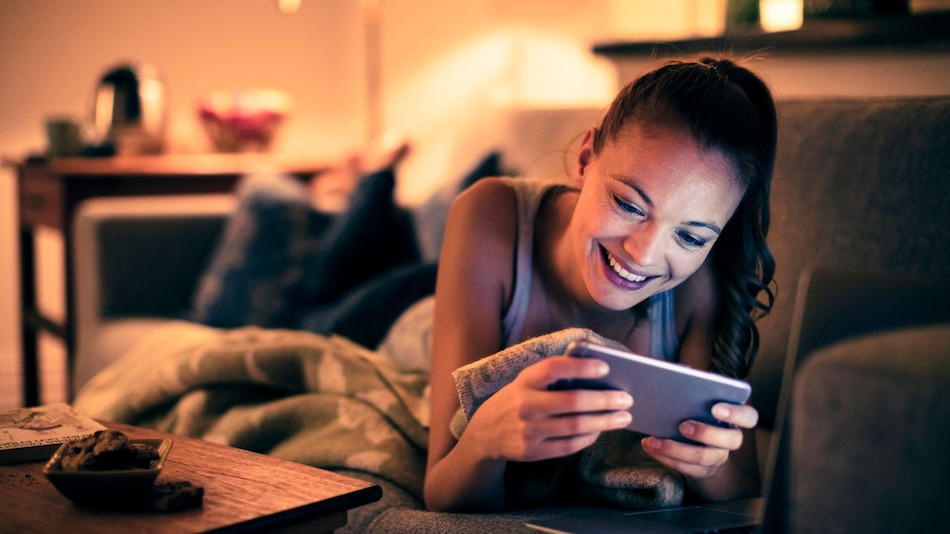 ¿Qué le sucede a nuestro cerebro cuando vemos videos a velocidades más rápidas de lo normal?