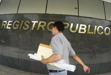 Abogan por cambios en ley de sociedades anónimas
