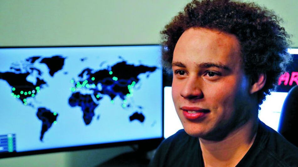 EU aplaza audiencia de ‘hacker’ británico