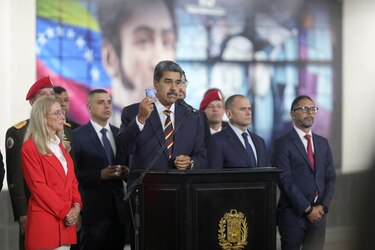 Maduro prevé conversar con Lula, López Obrador y Petro para abordar la crisis poselectoral