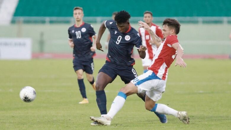 Serbia llega hoy para amistoso