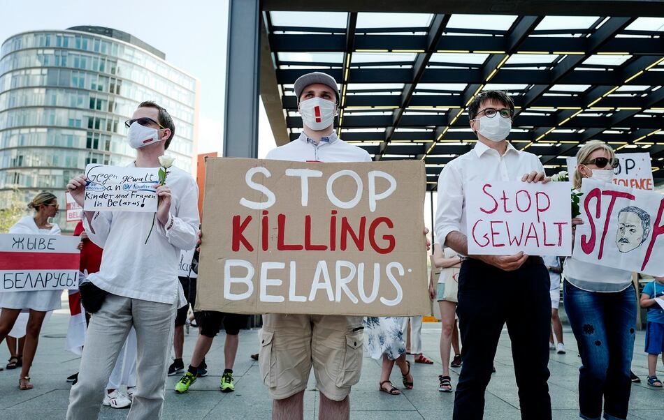 Estados Unidos y Polonia piden a gobierno bielorruso que dialogue con la sociedad civil