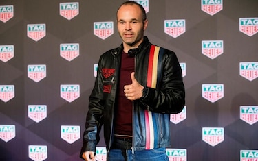 Iniesta estará cuatro meses de baja tras operación