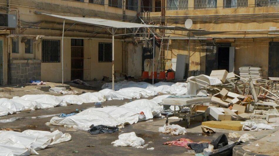 ‘Les dispararon a los pacientes en sus camas’: los testimonios de la masacre en un hospital de la capital de los drusos en Siria