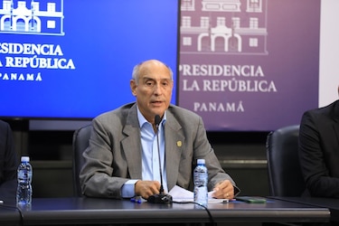 AMP suspende concesión a la empresa POTSA tras incendio bajo el puente de las Américas