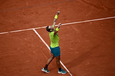 Rafael Nadal aumenta a 14 su récord de títulos en Roland Garros