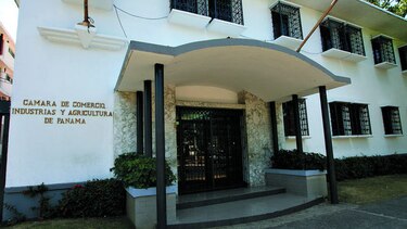 Cámara de Comercio aboga por 'novedosa' ley de contratación pública