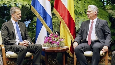 El rey de España se reúne con Díaz-Canel en histórica visita a Cuba