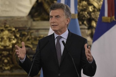 Macri viaja a Roma para refrescar relación con el Papa
