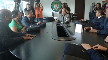 Auditores de la Contraloría llegan a la Asamblea para examinar las donaciones