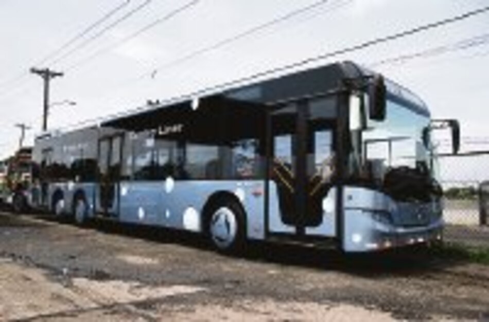 El esperado debut del bus chino