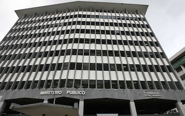 Fiscalía de Drogas investiga a policías