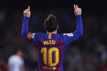 Con triplete de Messi, el Barcelona impone su ley en Sevilla