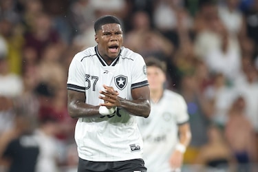 El panameño Kadir Barría marca doblete con Botafogo Sub-20