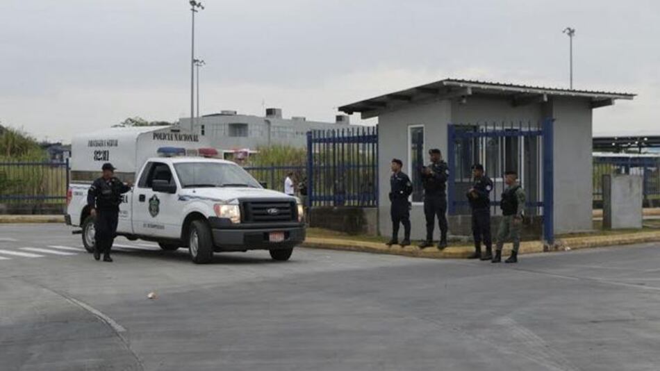 Operadores del Metro Bus aceptan arbitraje del Mitradel