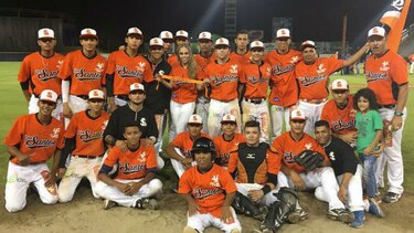 Los Santos vence a Metro y pasa la final