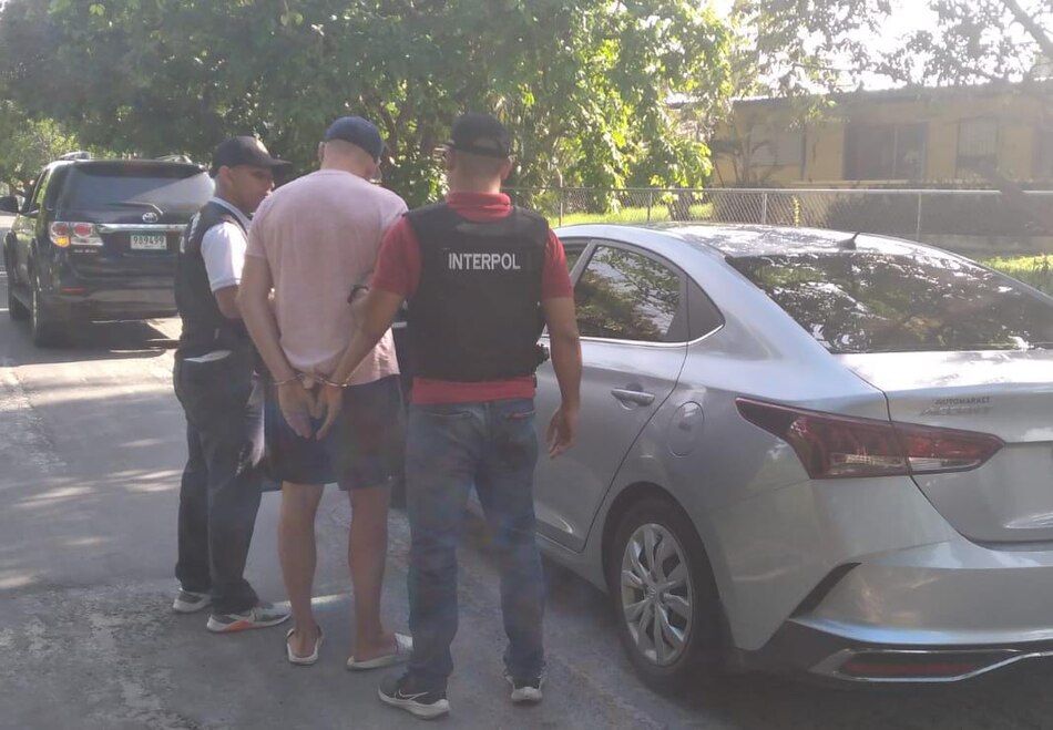 Interpol Panamá aprehende a un ciudadano alemán buscado por estafa y falsificación