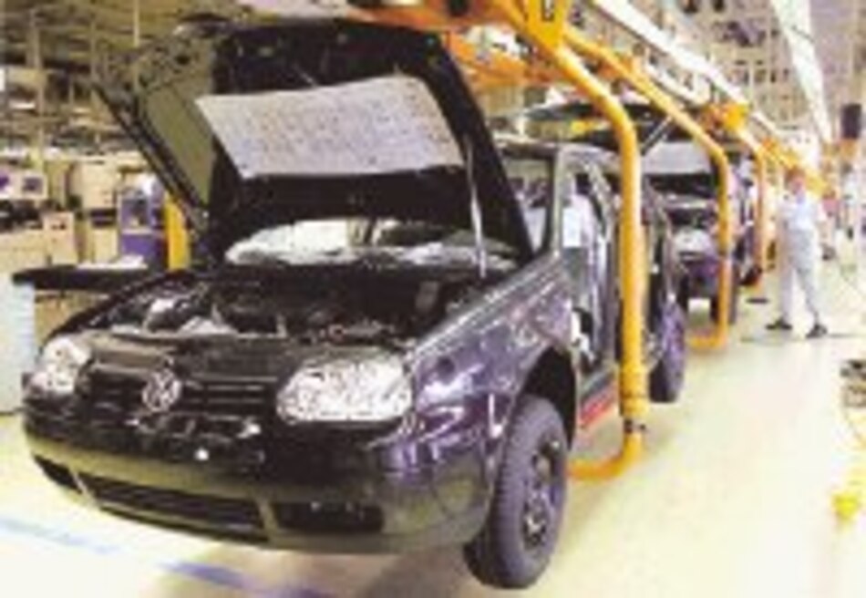 Española Seat se ajusta y reduce planilla