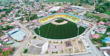 Los bocatoreños dan sus últimos toques a su equipo