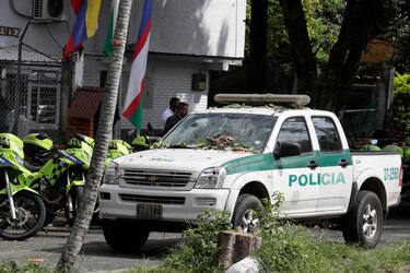 Al menos cinco fallecidos y 36 heridos por explosión de bombas en Colombia