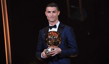 Cristiano Ronaldo gana su quinto Balón de Oro