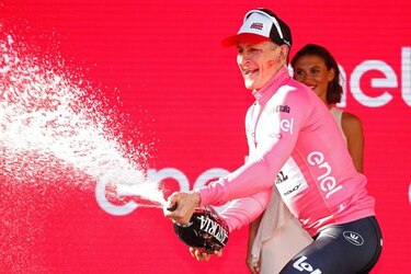 Greipel gana la segunda etapa y es líder