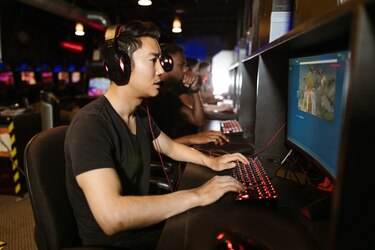 ¿Regular los ‘eSports’? 