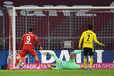 El Bayern Múnich remonta al Dortmund y recupera liderato de Bundesliga