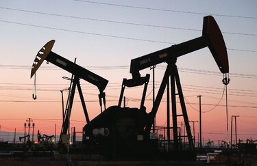 Barril del petróleo Brent cerró ayer en $123.21 y el del WTI en $119.40