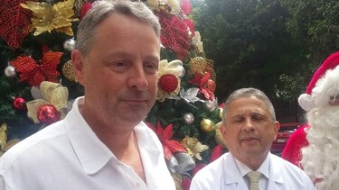 Embajador Feeley plantea la venta de acciones de Gese como una respuesta a la crisis