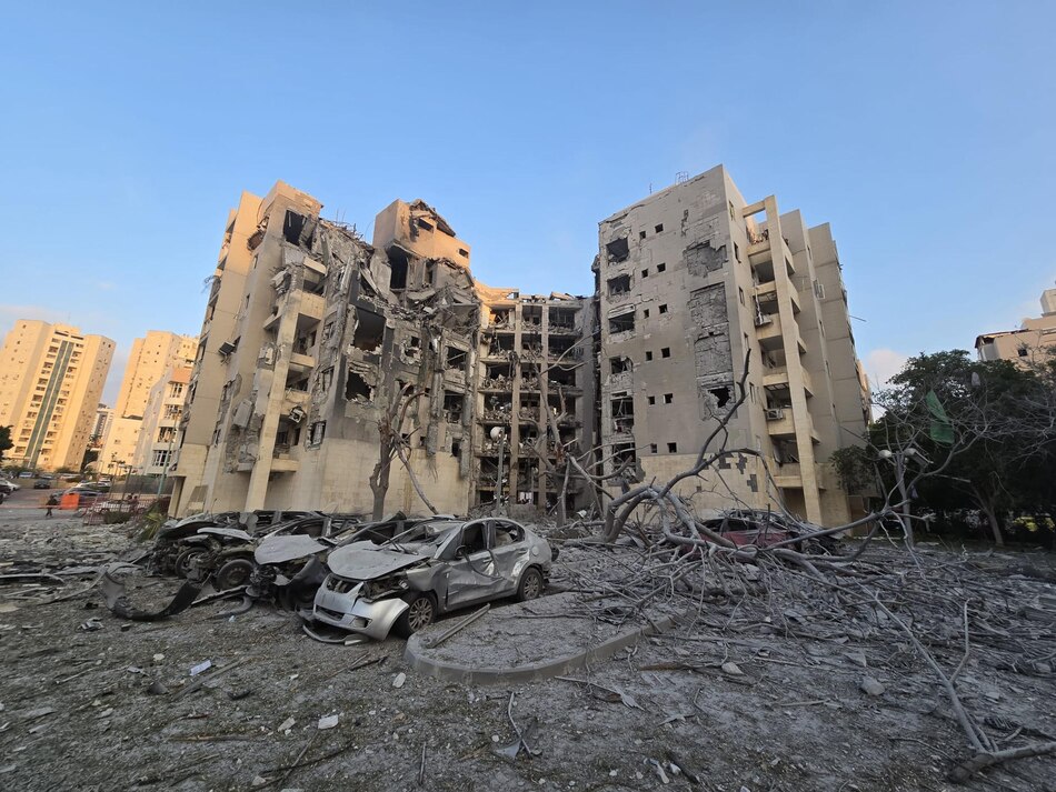 Irán lanza un nuevo ataque sobre Israel tras el anuncio de Trump de un alto el fuego