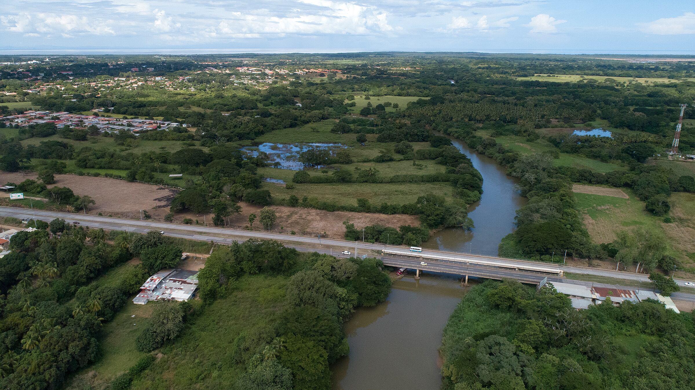 ¡Agua Contaminada en Azuero! 200 Mil Panameños en Riesgo