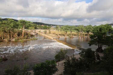Los fallecidos por las inundaciones en Texas ascienden a 109