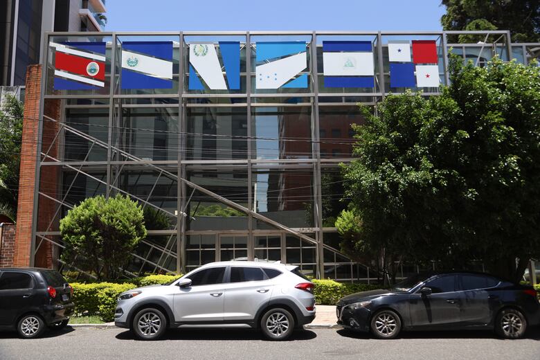 Centroamérica da pasos firmes a una mayor integración comercial con promoción de programas