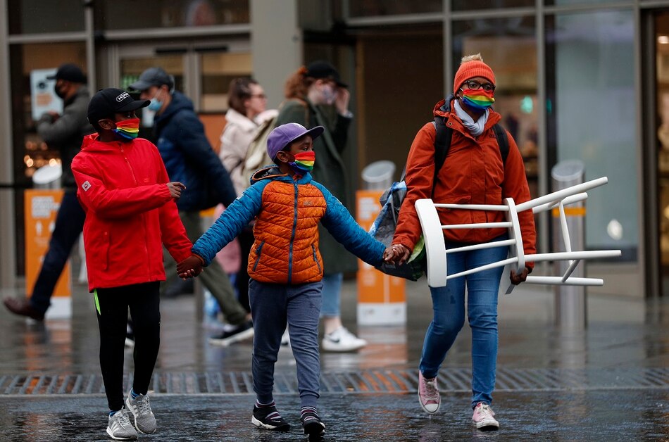 Una quinta parte de Inglaterra, bajo las mayores restricciones por el nuevo coronavirus