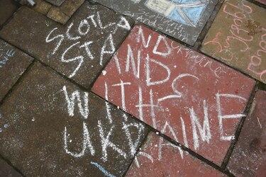 Madrid, Nueva York, La Haya... miles de personas salen a las calles para pedir a Putin que detenga la ‘locura’ de la guerra