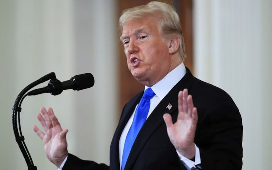 Un juez ordena a la Casa Blanca devolver el pase de prensa a Jim Acosta, de CNN