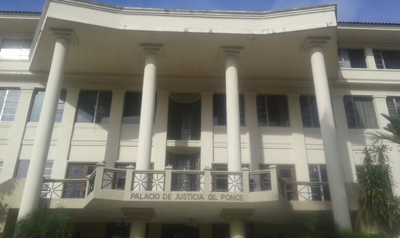 Magistrado juez Ayú Prado ordena 'receso' hasta el 14 de junio, para que Ricardo Martinelli tenga oportunidad de comparecer