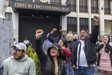 Suspensión de resultados genera incertidumbre en elecciones de Guatemala