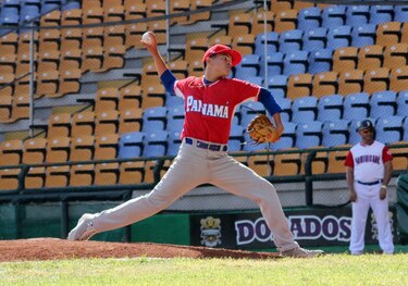 Panamá vuelve a exhibir su poder; apalea a República Dominicana 20-0