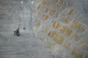 La de First Quantum Minerals es la segunda mayor disputa entre inversores y el Estado en la región: Bank of America