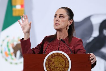 Sheinbaum asegura que ‘la gente no migra por gusto’ ante críticas de Trump y Kast