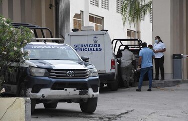 Detienen a dos personas por balacera en playa cercana a Cancún