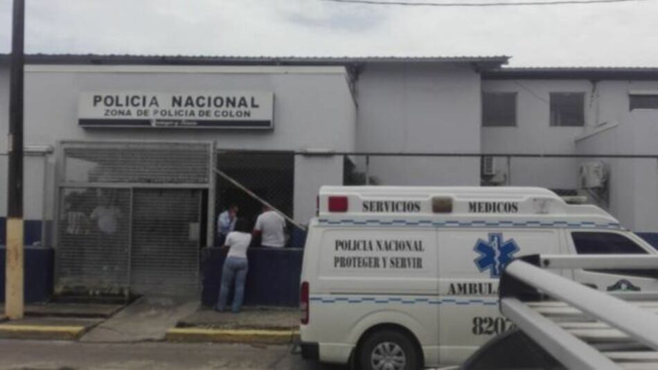 Subteniente entrega armas en estación de Colón; situación controlada dentro de armería