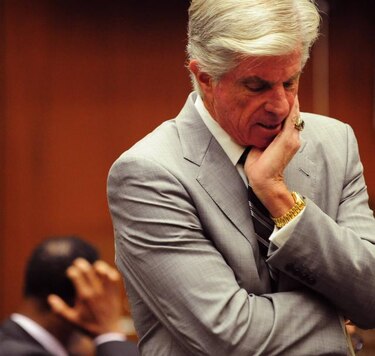 Defensa retira argumento de que Jackson ingirió dosis fatal