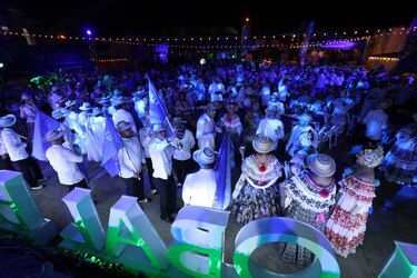 Polleras, alegría y orgullo: lo que se vivió en el desfile de las Mil Polleras