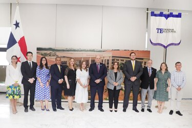 El Tribunal Electoral juramenta a la Junta Nacional de Escrutinio para las elecciones de 2024